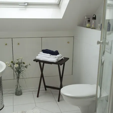 - 20 Min Messe Dus Appartement