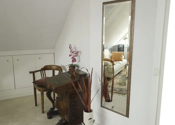 - 20 Min Messe Dus Apartmán *