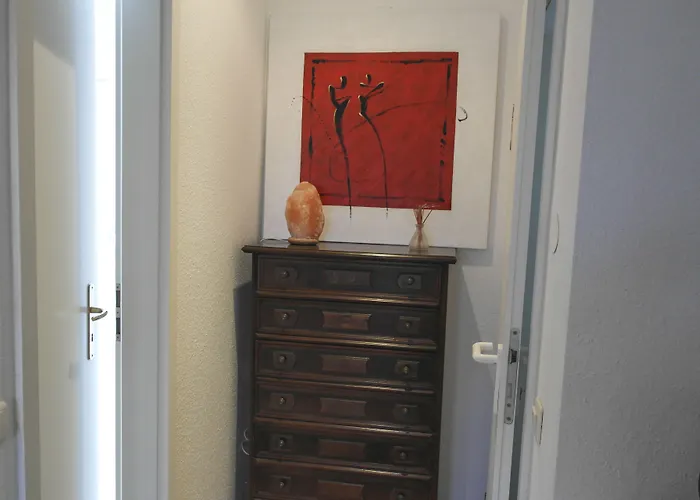 - 20 Min Messe Dus Apartmán