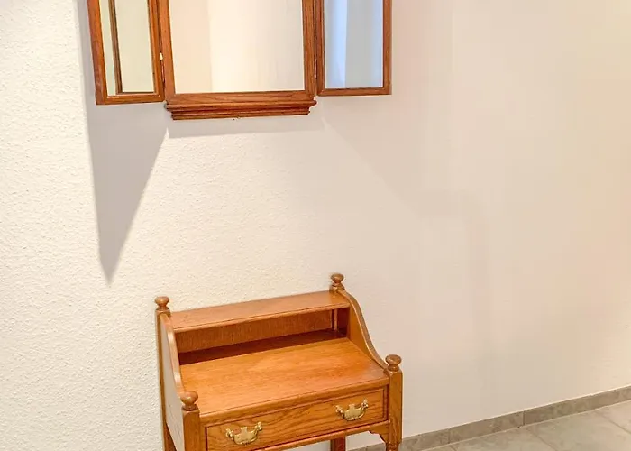 - 20 Min Messe Dus Apartmán *